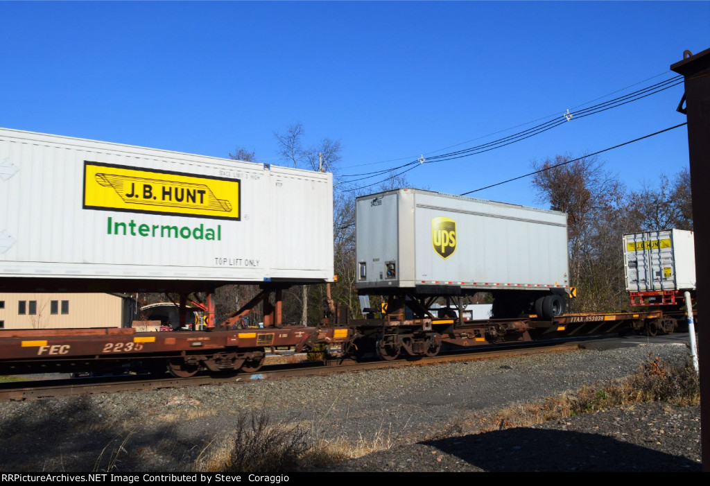 UPS Trailer 342289 on TTAX 653038